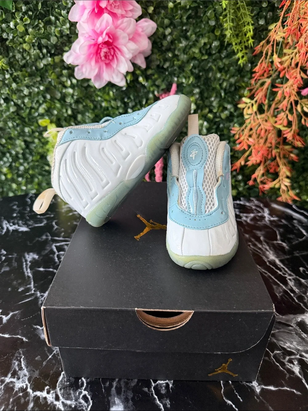 Baby/Toddler Nike Foamposites White & Light Blue Athletic Shoes